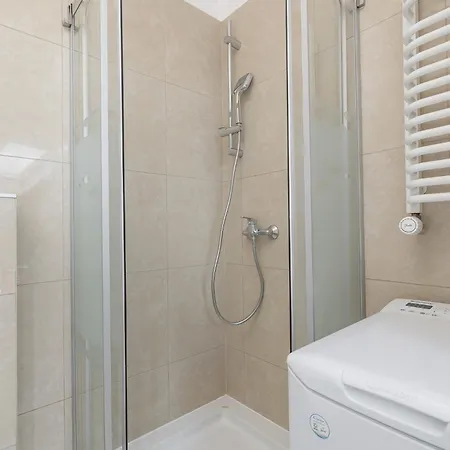 Studio Apartment With Ac - Dluga 65 Street Krakow Exterior photo