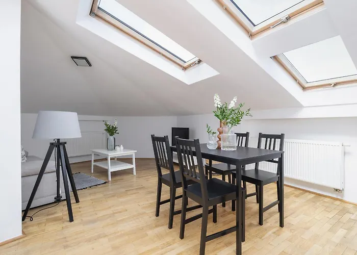 Studio Apartment With Ac - Dluga 65 Street